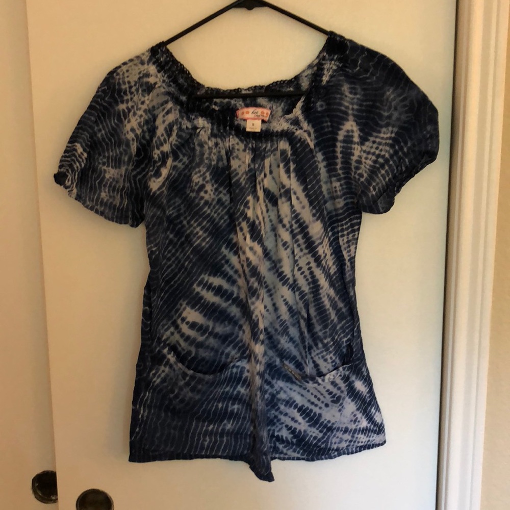 Scrubs! Koi top, size S
